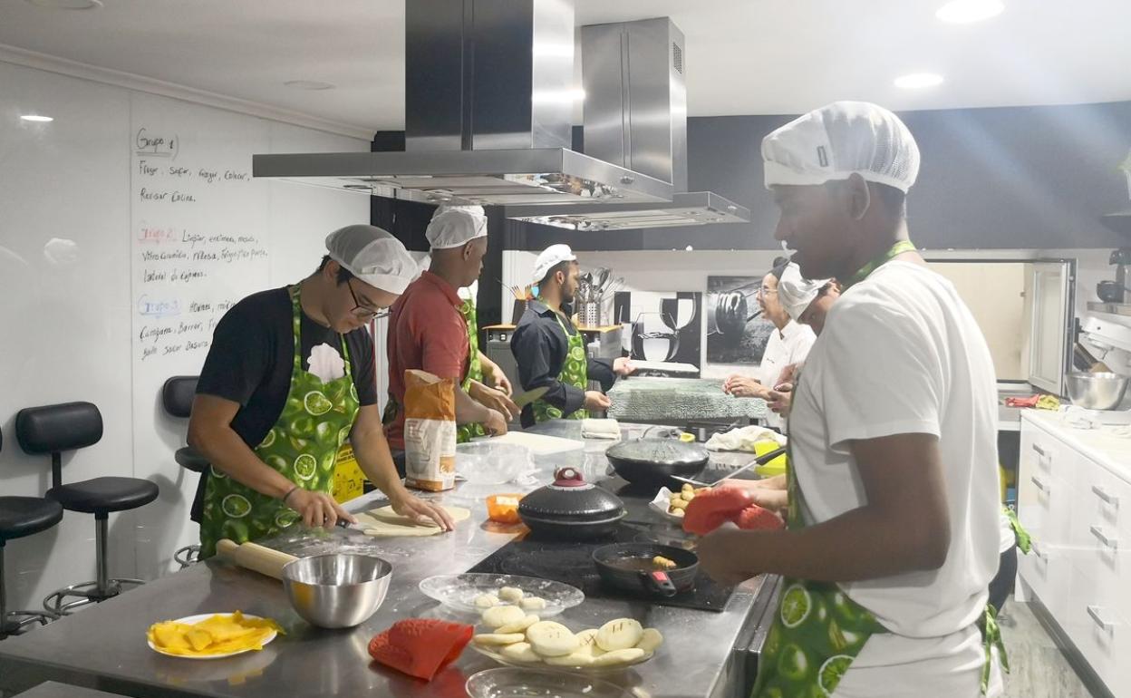 Uno de los proyectos de Empleo Juvenil de Cruz Roja Española en León