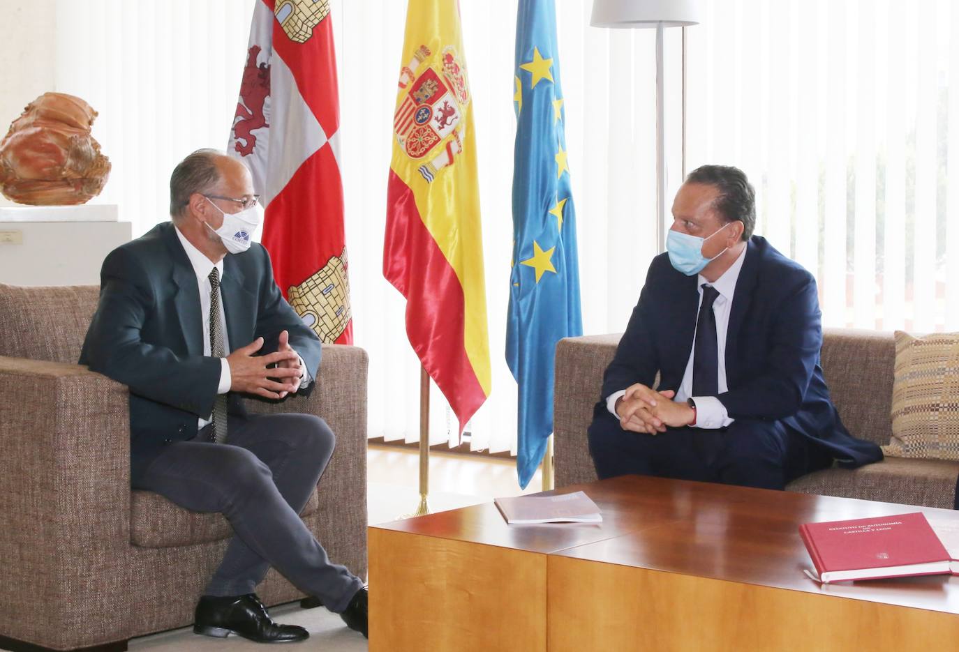 Fotos: Entrega de la Memoria 2020 del Consejo de Cuentas de Castilla y León