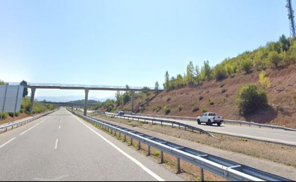 Tramo de la A-6 a su paso por Camponaraya.