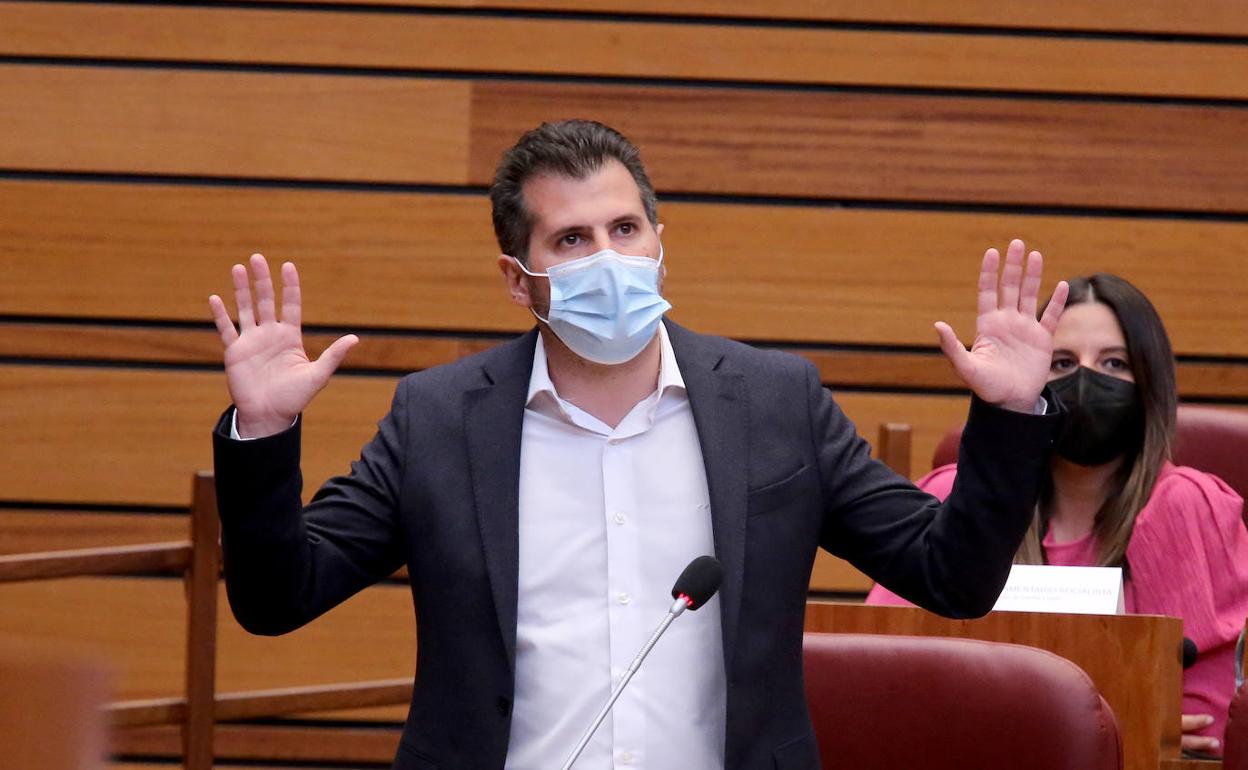 Luis Tudanca, líder de la oposición.