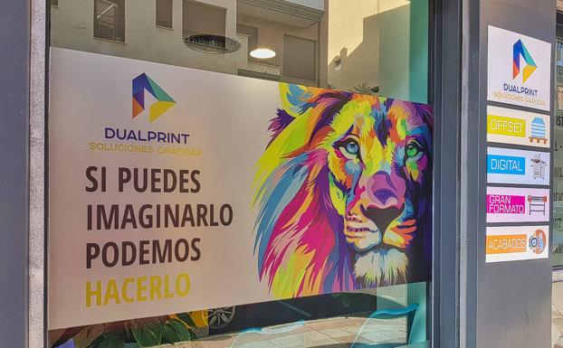 Imagen de la fachada de DualPrint en la capital leonesa.