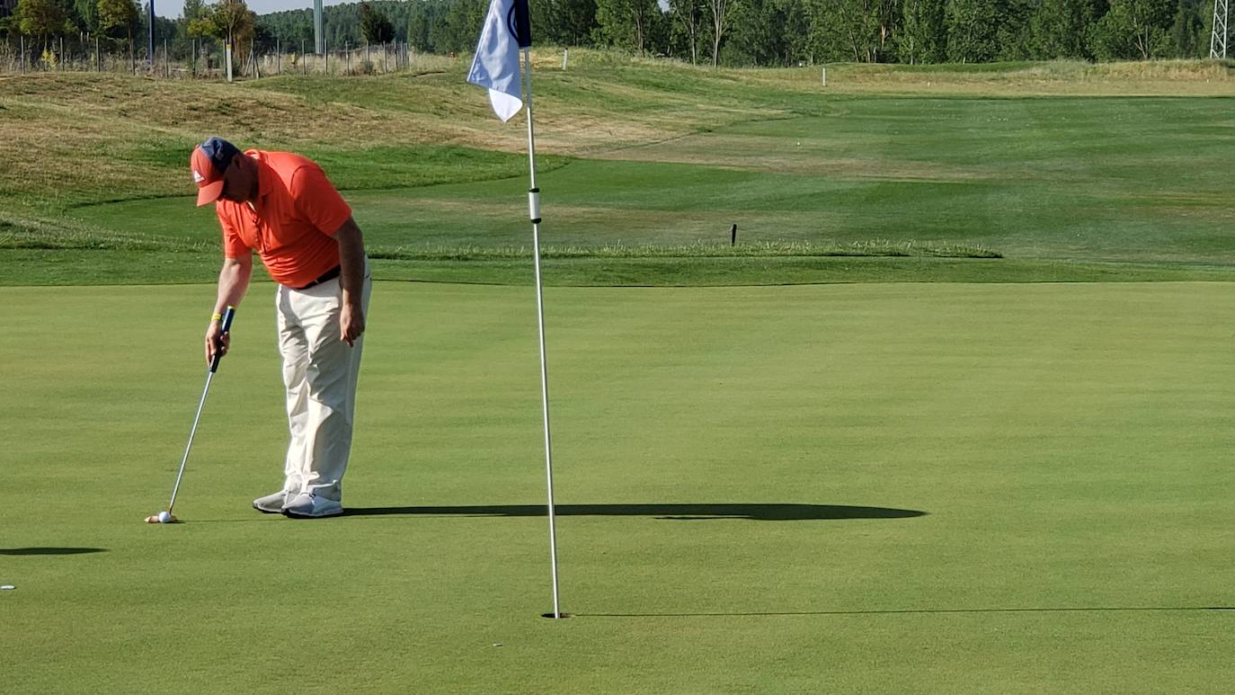 Fotos: Arranca en León el I Torneo de Golf Leonoticias