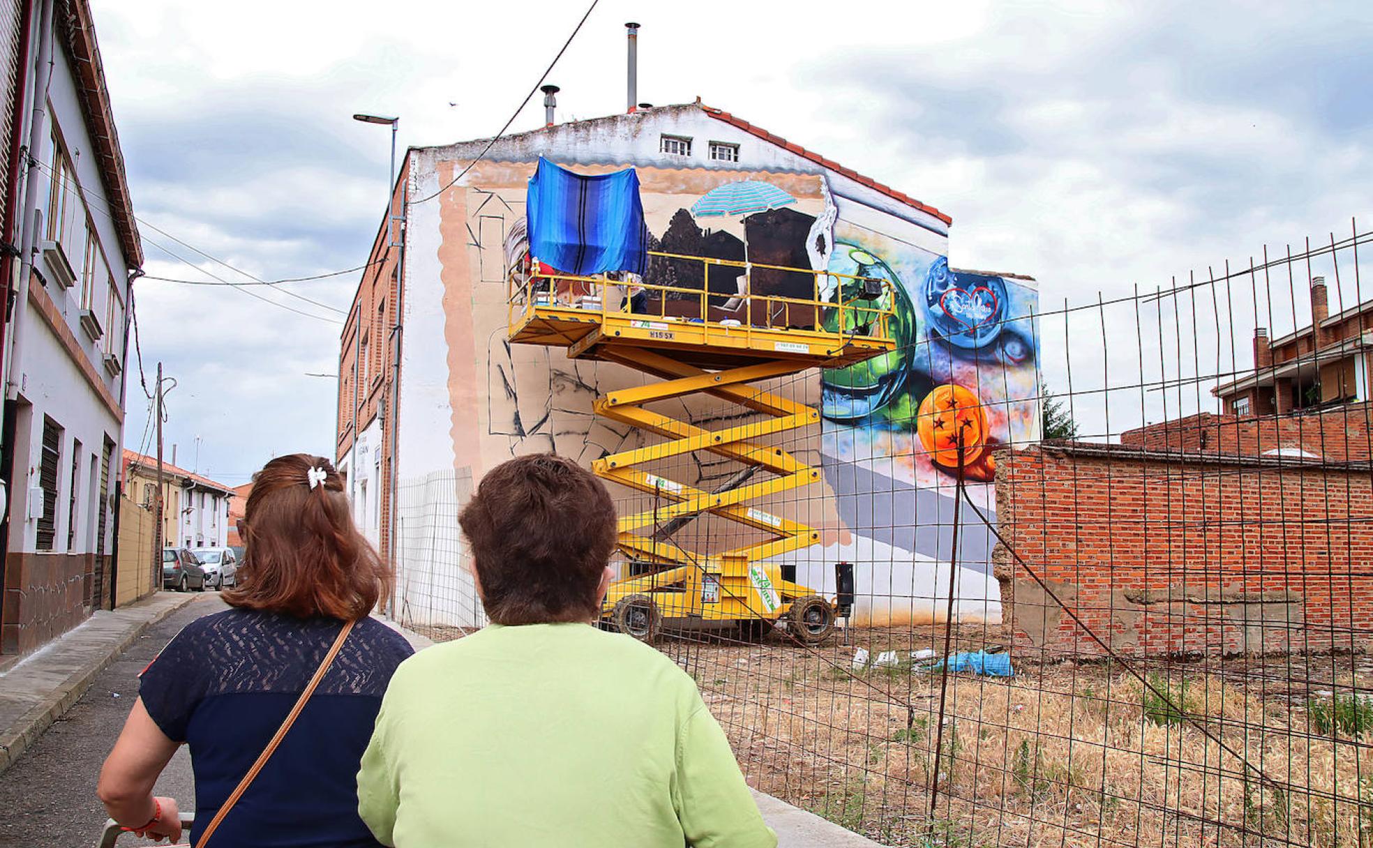 Uno de los murales realizados en Santa María del Páramo.