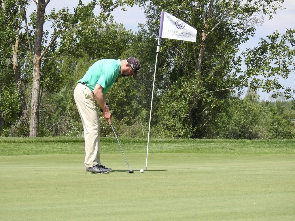 Fotos: I Torneo de Golf Leonoticias - Turno de mañana (2)