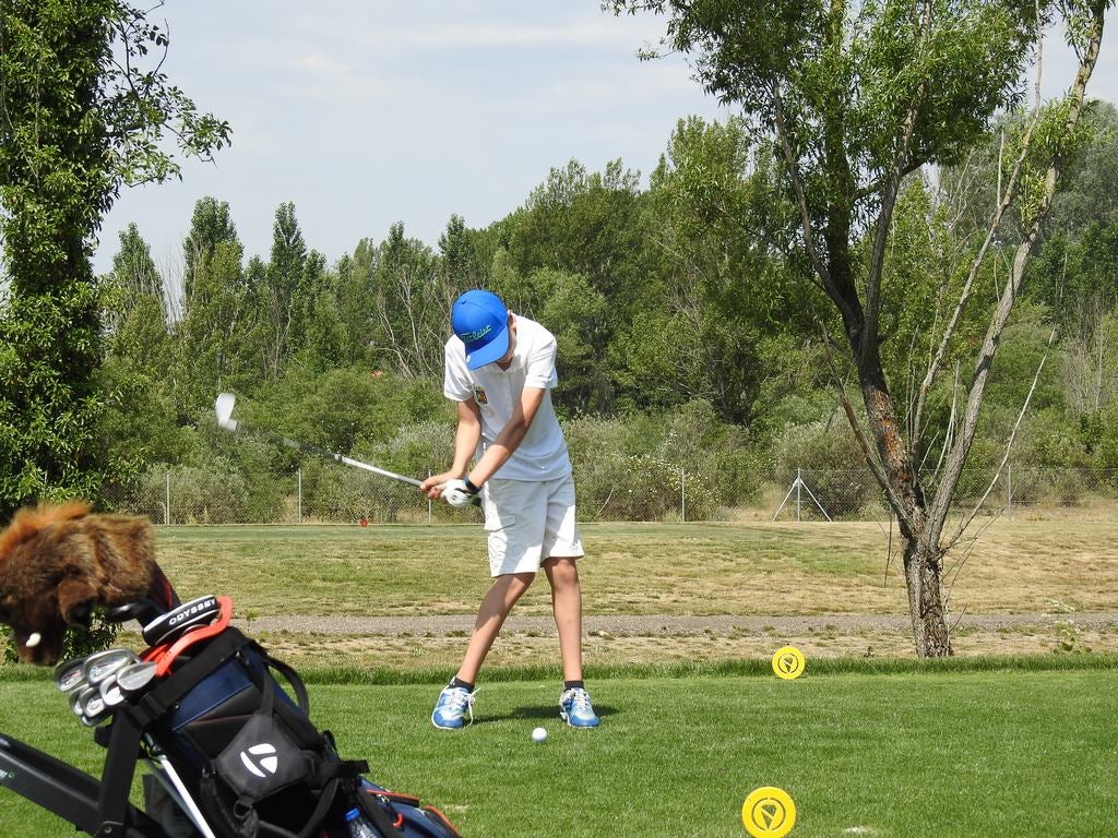 Fotos: I Torneo de Golf Leonoticias - Turno de mañana (2)