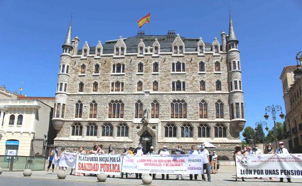 Galería. Los pensionisas, contra los abusos en la vejez.