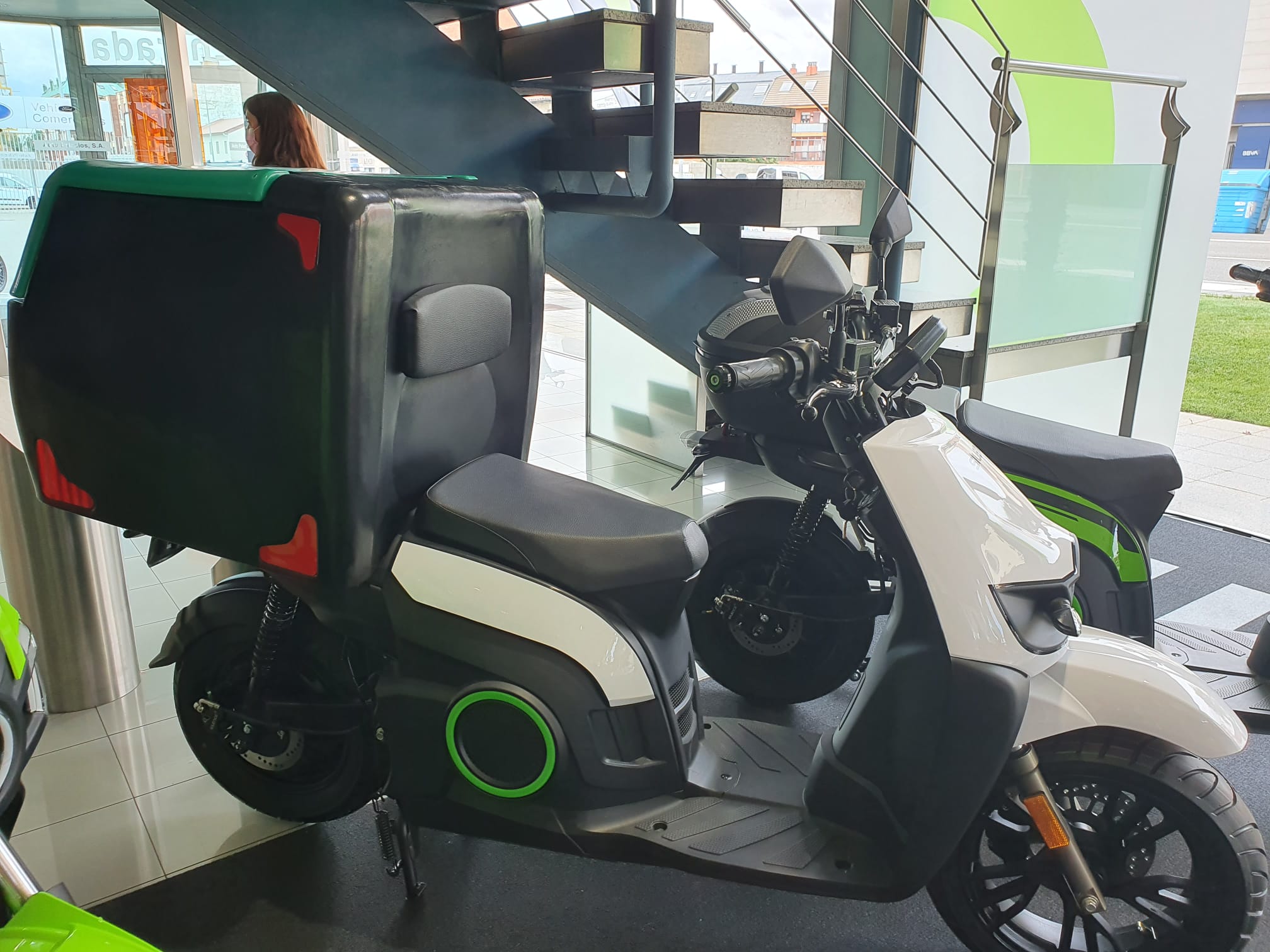 Presentación de Silence León