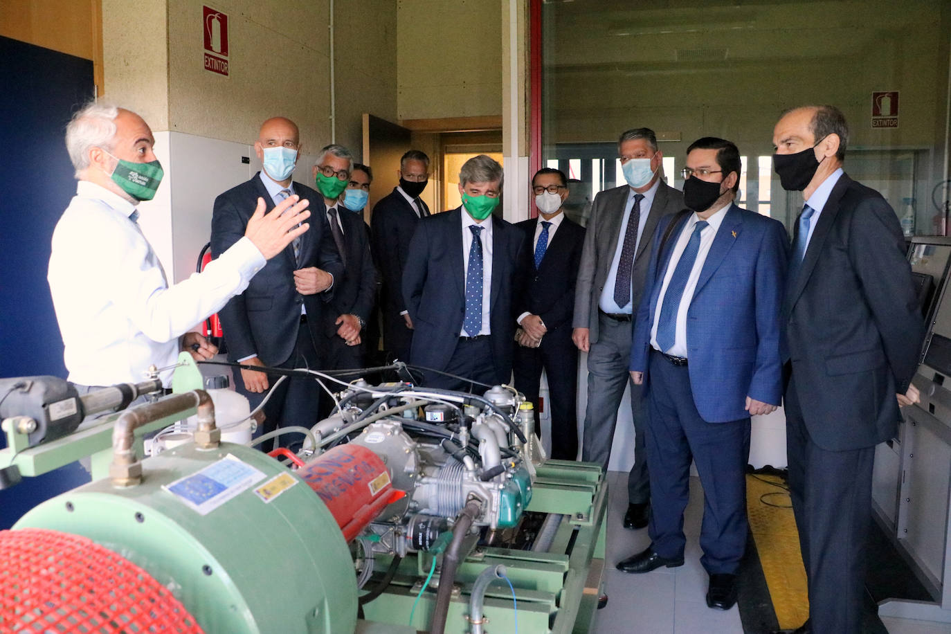 El alcalde José Antonio Diez, el Teniente General Salom Piqueres y el rector, Juan Francisco García Marín, han mantenido este miércoles un encuentro de trabajo