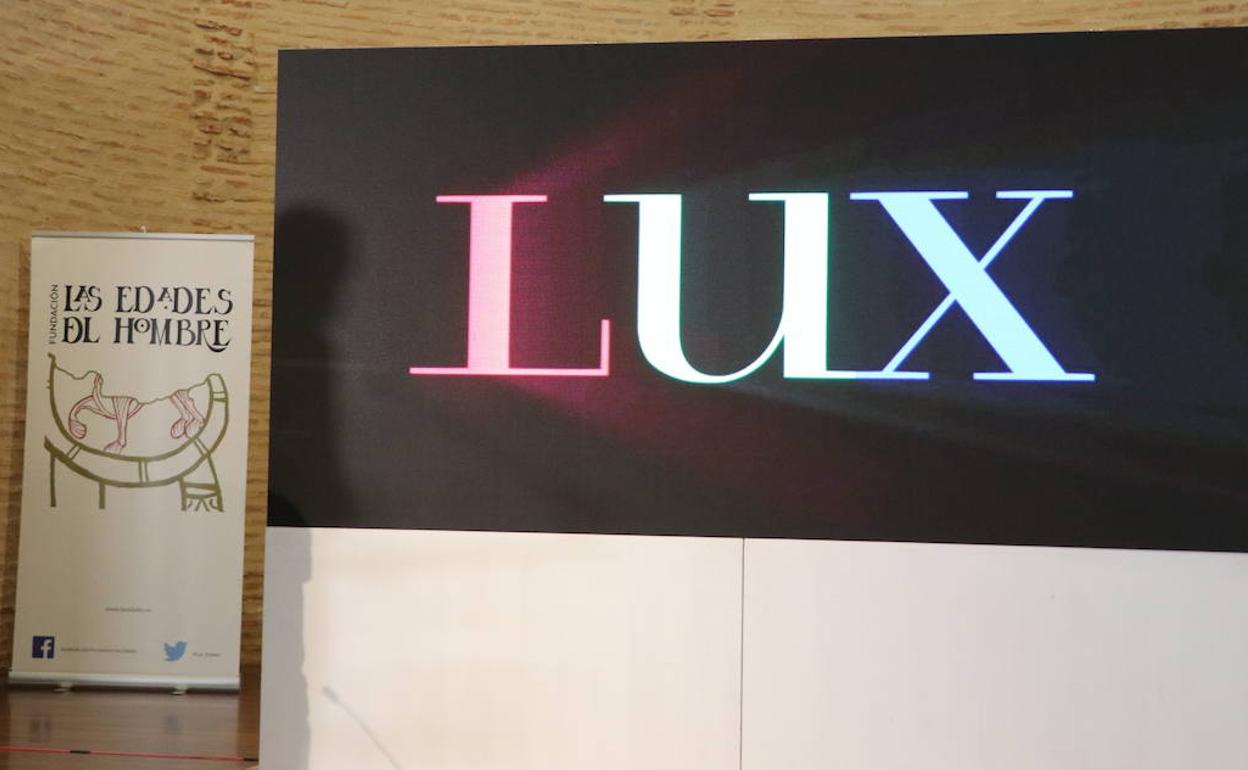 Presentación de la exposición LUX en Sahagún.
