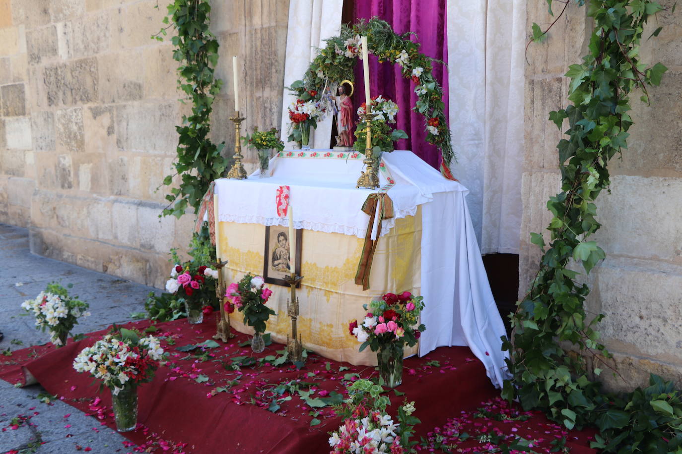 Fotos: León celebra las fiestas de San Juan