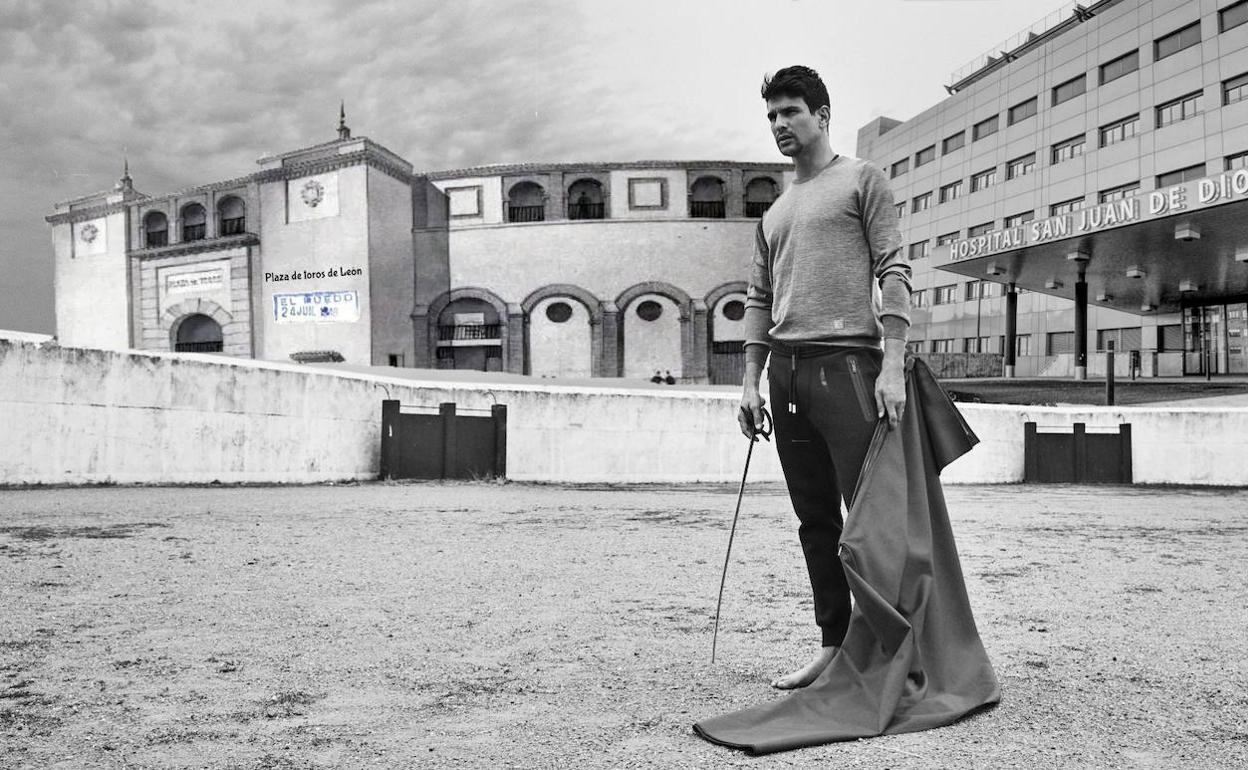 Fotomontaje del torero, la plaza de toros de León y el Hospital San Juan de Dios. 