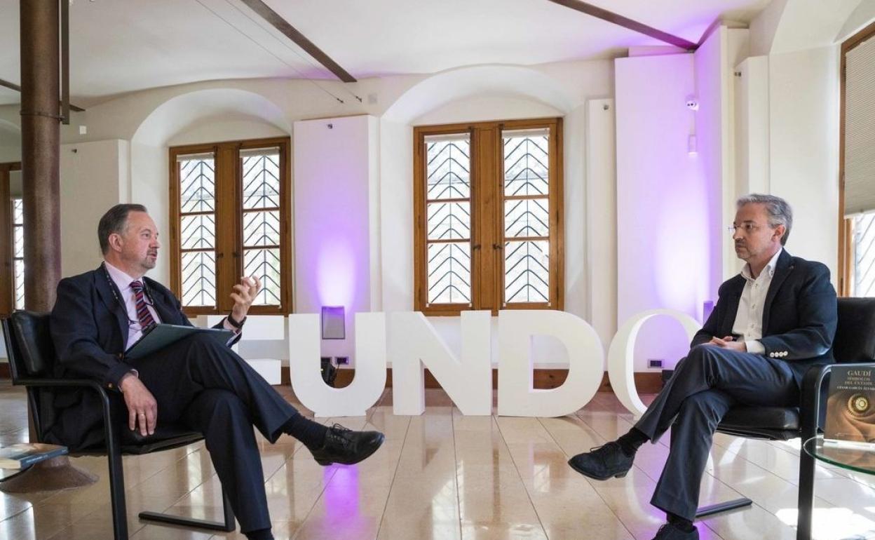 Una de las entrevistas que dan contenido a la nueva plataforma de Fundos. 