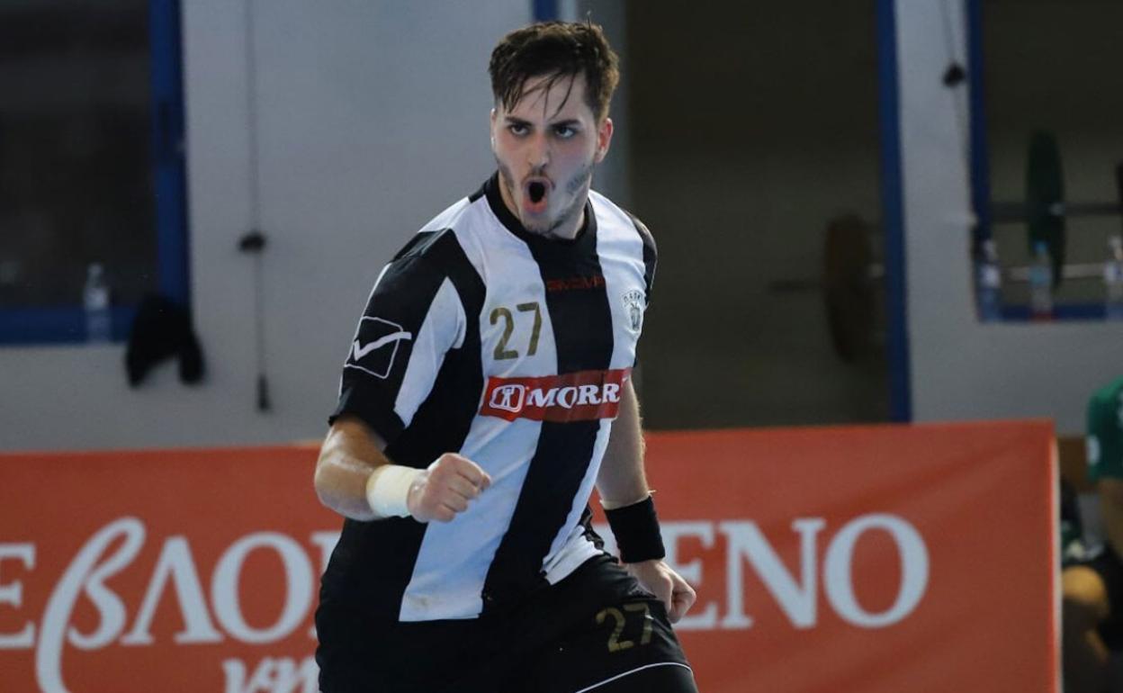 Nikolaos Liapis, en un partido con el PAOK.