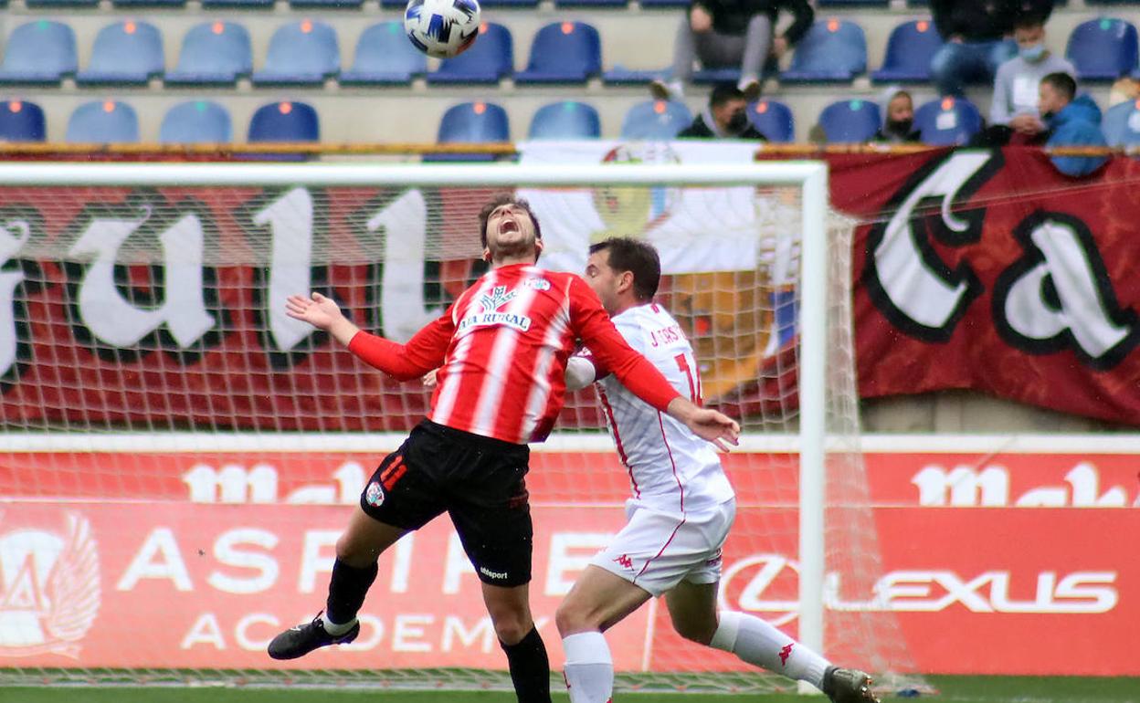 Julen Castañeda, en un partido de la pasada temporada.