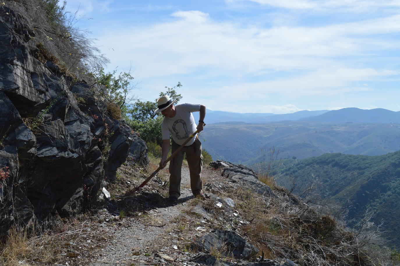 Fotos: Hacendera en el Valle del Oza