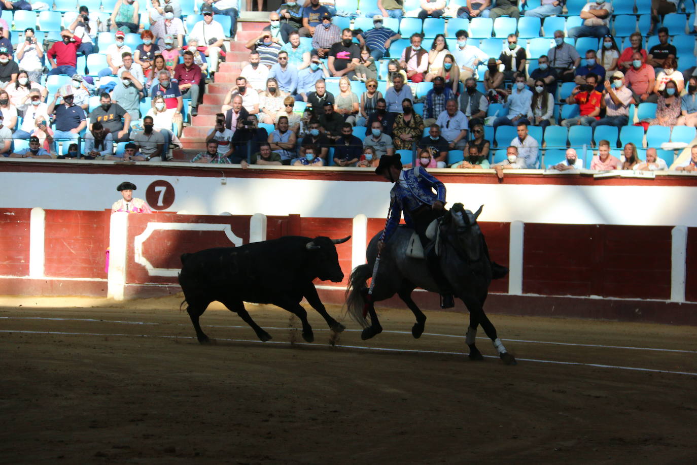 Fotos: Las mejores imágenes de Plablo Hermoso de Mendoza en la plaza de toros de León