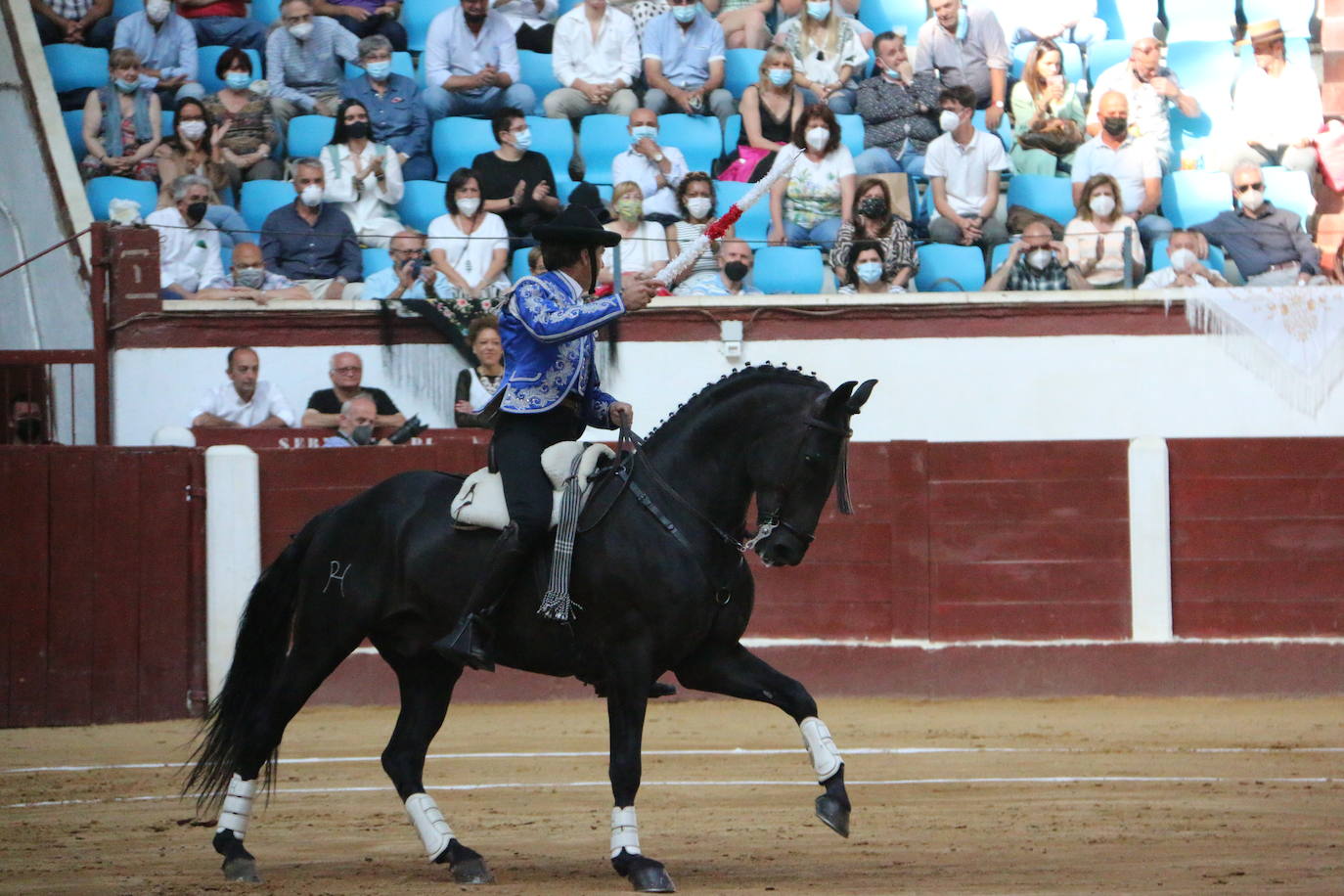 Fotos: Las mejores imágenes de Plablo Hermoso de Mendoza en la plaza de toros de León