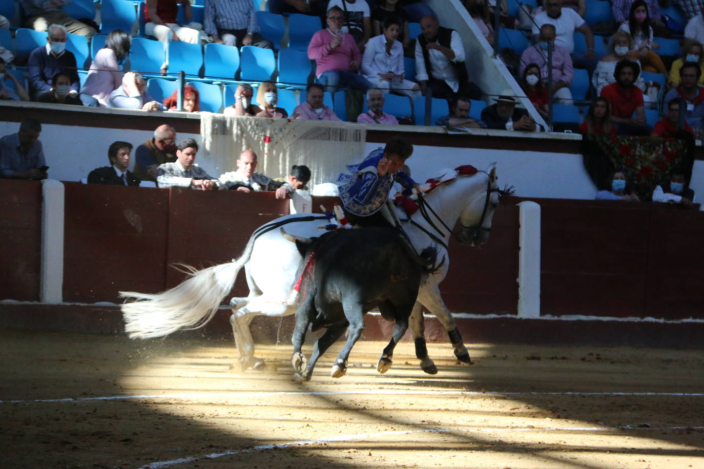 Fotos: Las mejores imágenes de Plablo Hermoso de Mendoza en la plaza de toros de León