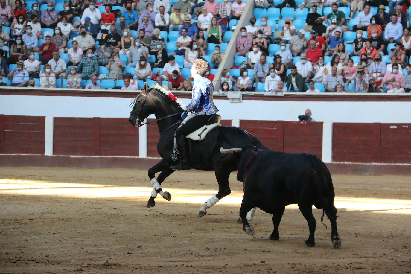 Fotos: Las mejores imágenes de Plablo Hermoso de Mendoza en la plaza de toros de León