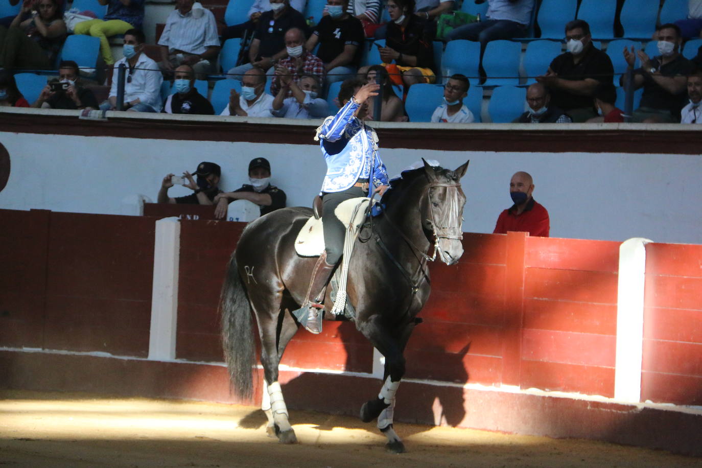 Fotos: Las mejores imágenes de Plablo Hermoso de Mendoza en la plaza de toros de León