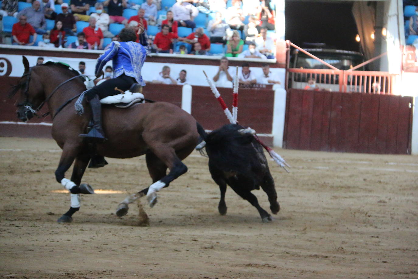 Fotos: Las mejores imágenes de Plablo Hermoso de Mendoza en la plaza de toros de León