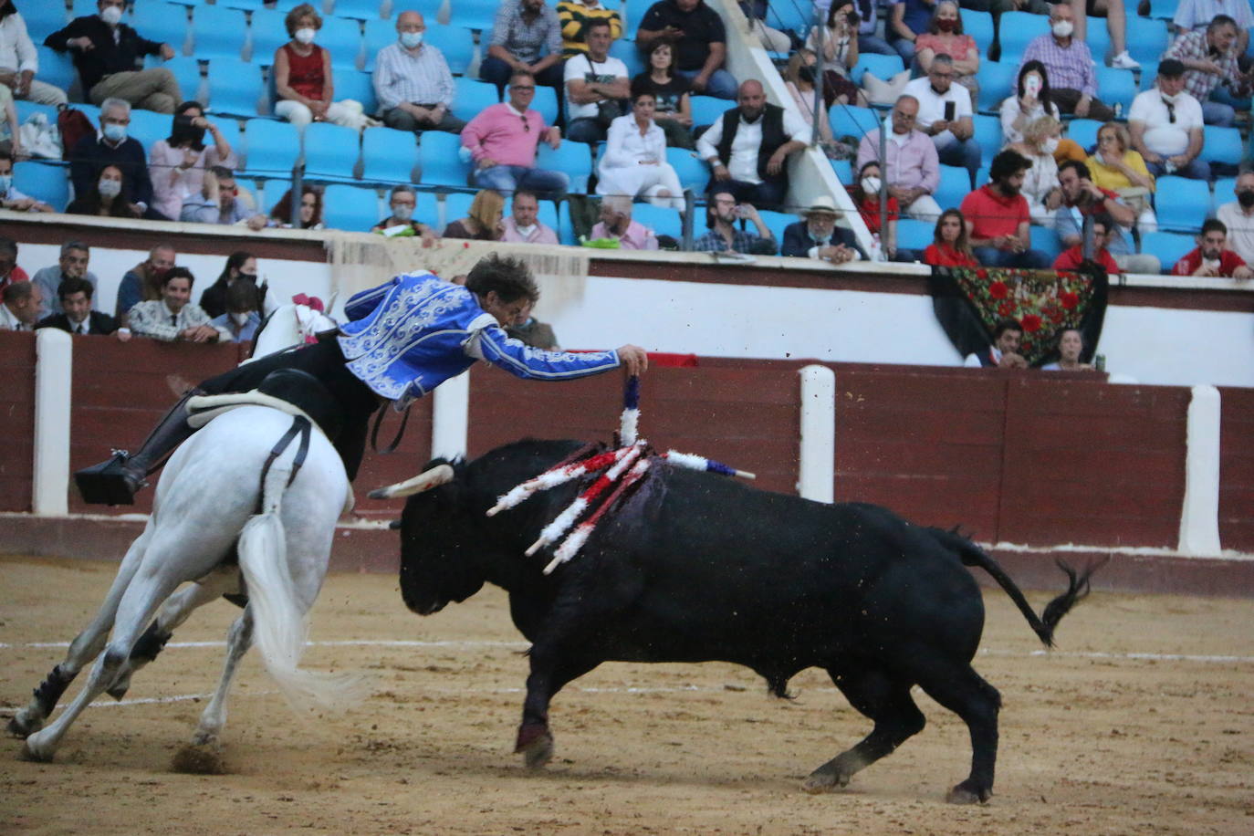 Fotos: Las mejores imágenes de Plablo Hermoso de Mendoza en la plaza de toros de León