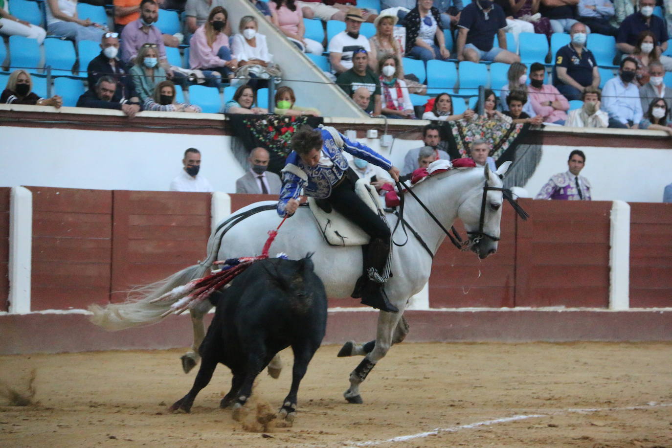 Fotos: Las mejores imágenes de Plablo Hermoso de Mendoza en la plaza de toros de León