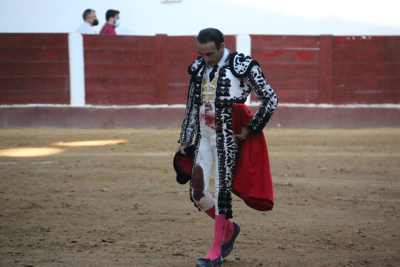 Fotos: Las mejores imágenes de Enrique Ponce en la plaza de toros de León