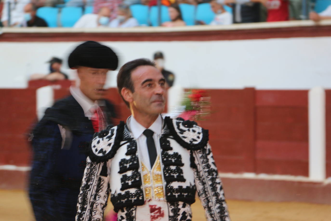 Fotos: Las mejores imágenes de Enrique Ponce en la plaza de toros de León