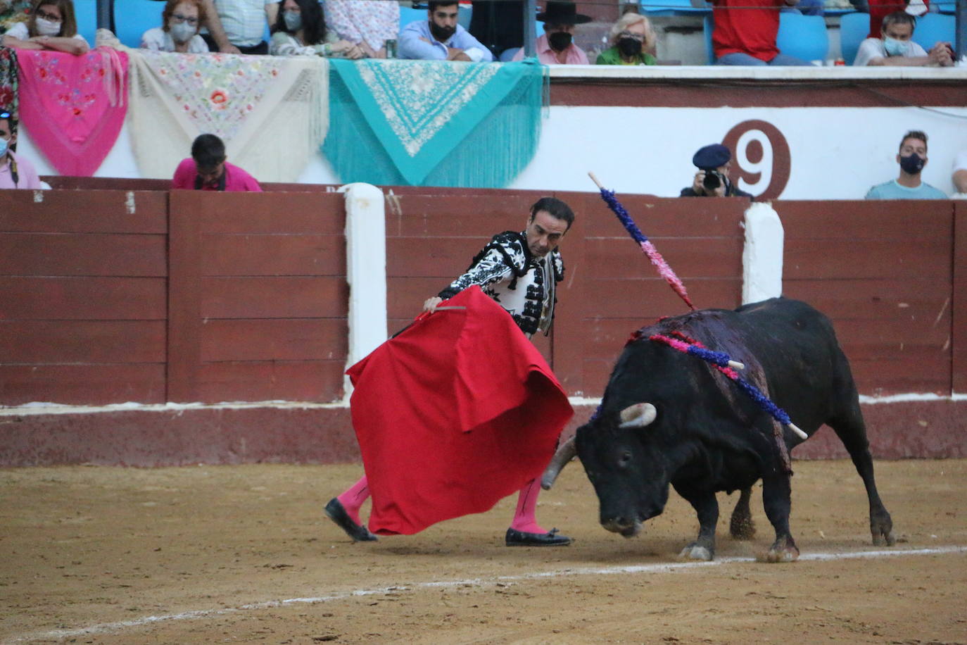 Fotos: Las mejores imágenes de Enrique Ponce en la plaza de toros de León