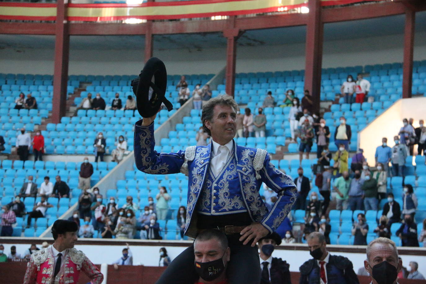 Puerta grande para Pablo Hermoso y Enrique Ponce