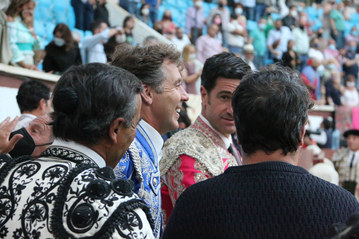 Puerta grande para Pablo Hermoso y Enrique Ponce