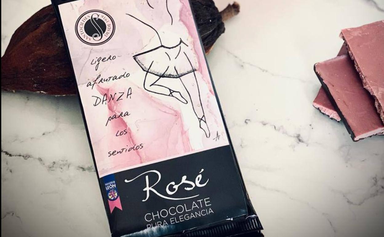 Santocildes Rosé es la nueva tableta que se une a la tradicional casa de chocolates. 