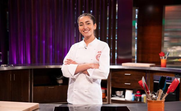 «La gente me ve más trabajadora y perfeccionista de lo que soy», dice Ana Iglesias, ganadora de la octava edición de 'MasterChef'.