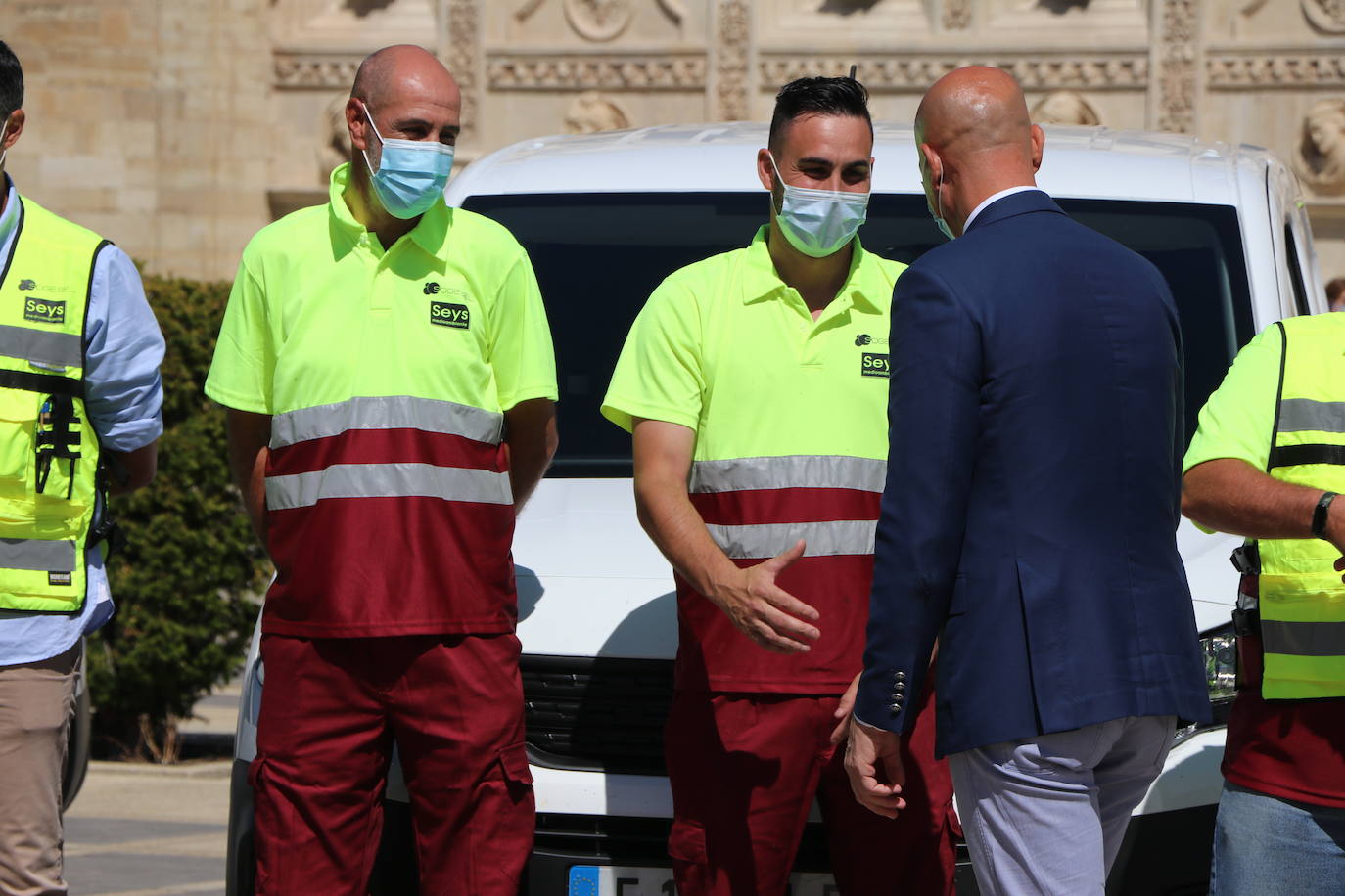 El objetivo es embellecer la ciudad y recuperar los espacios públicos.