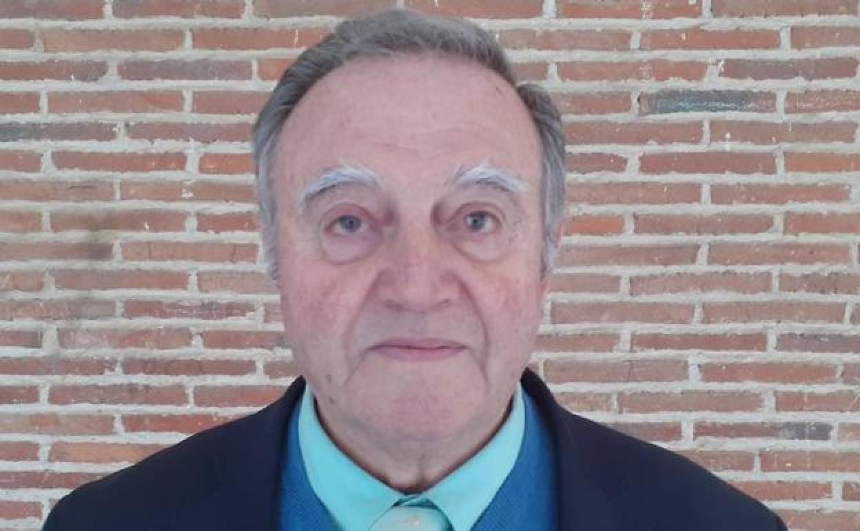 El alcalde de Villamuriel de Campos, Anacleto P. Alegre.