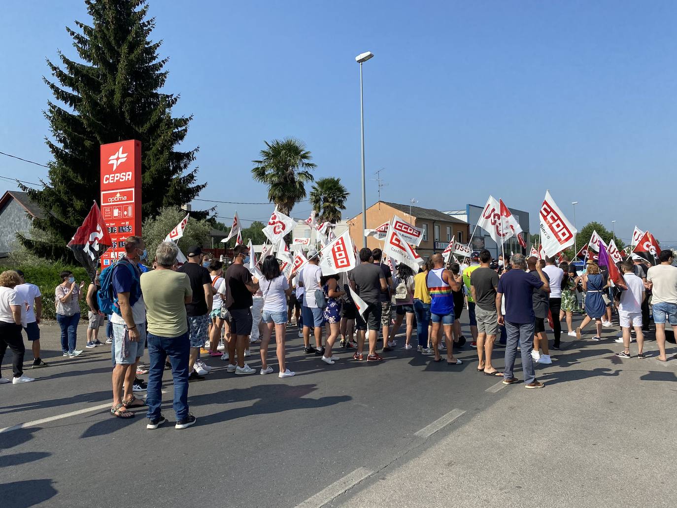 Fotos: Protesta de los trabajadores de LM