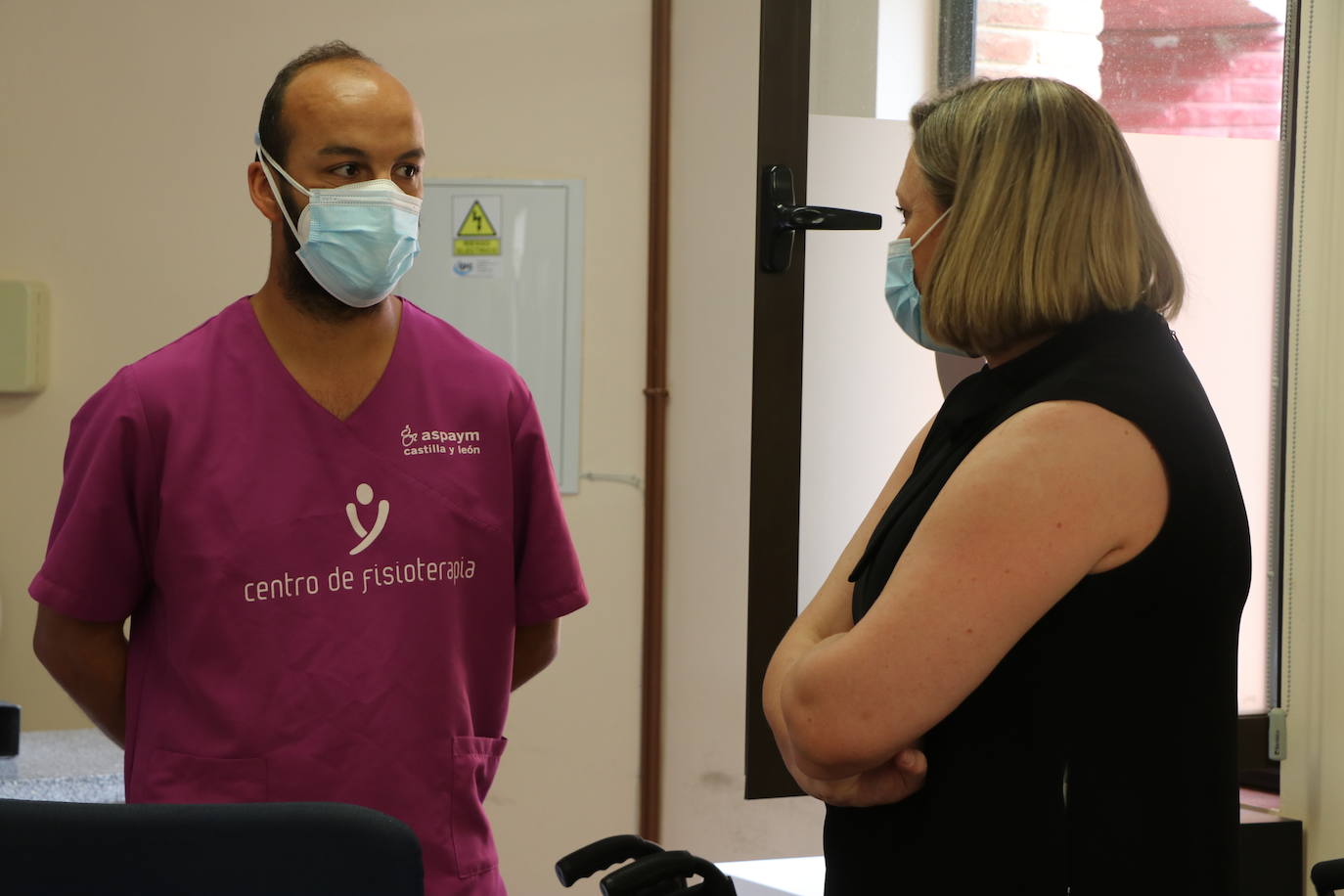 La consejera de Familia e Igualdad de Oportunidades, Isabel Blanco, visita el centro y resalta la importancia de apoyar estos programas para «dinamizar, modernizar y apostar por nuestro mundo rural y fijar población»