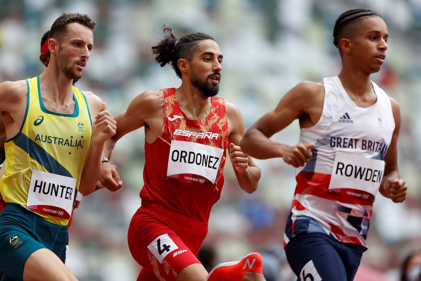 El atleta berciano no pudo superar la primera eliminatoria tras un quinto puesto en su serie, la tercera, que supuso el séptimo mejor tiempo de repesca, cuando sólo accedían a las semifinales las seis mejores marcas.