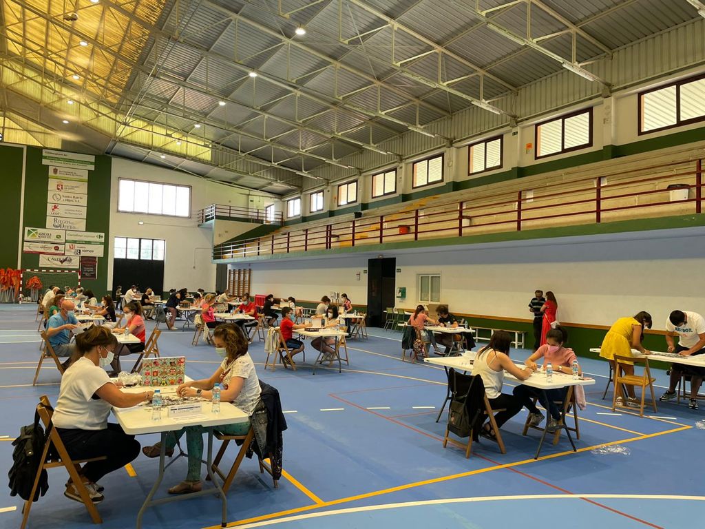 El ayuntamiento de Santa María del Páramo en colaboración con la marca Educa Borrás y Aepuzz (Asociación Española de puzles), ha celebrado el III concurso de puzles paramés a nivel nacional, siendo así el primero en celebrarse en la comunidad autónoma de Castilla y León tras la pandemia.