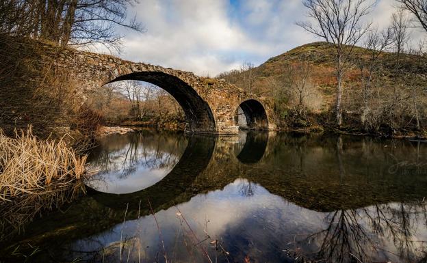 Imagen del puente medieval.