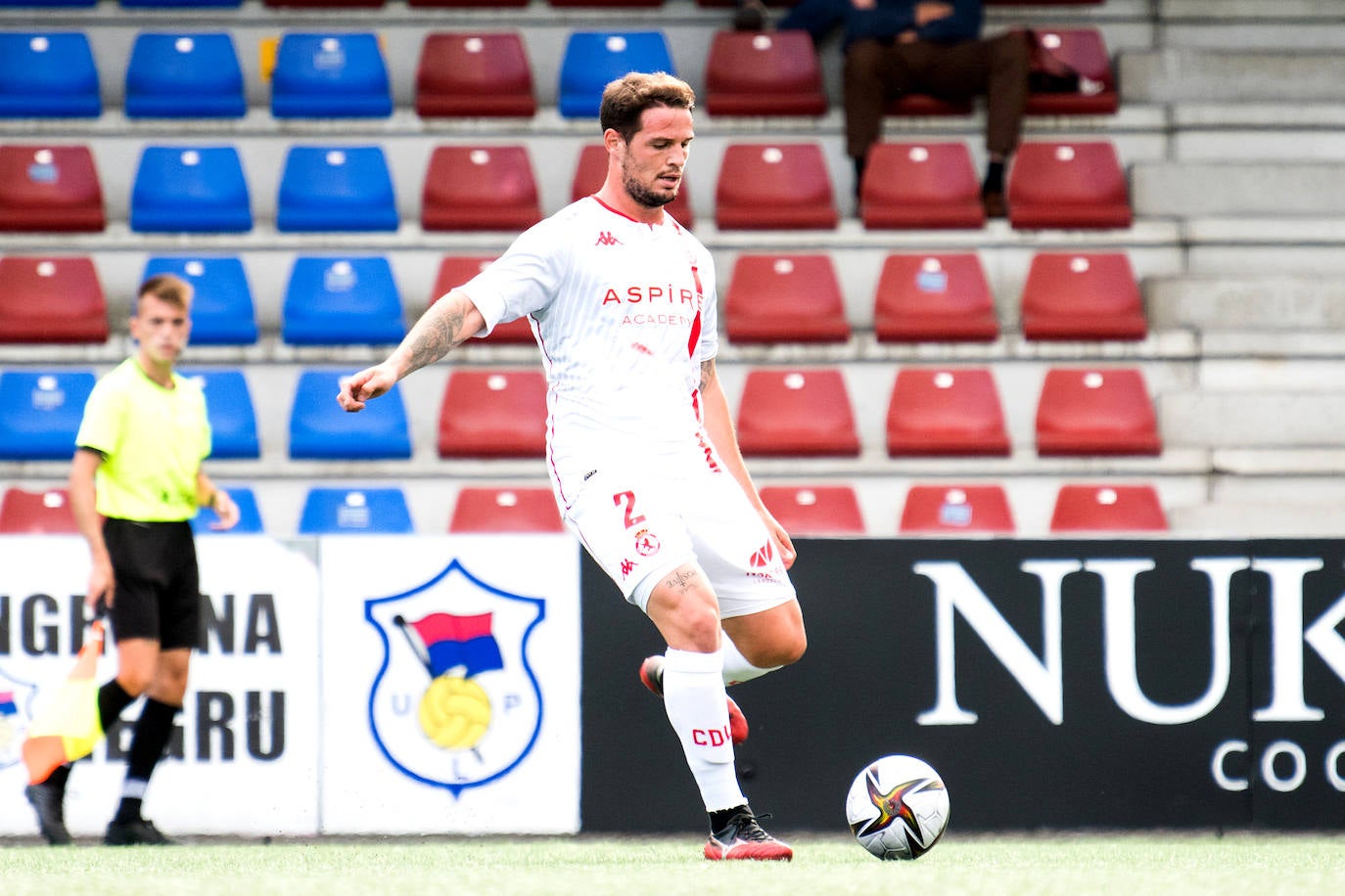 El conjunto dirigido por Ramón González ha disputado ante el UP Langreo el IX Memorial Julio Cárdenas.
