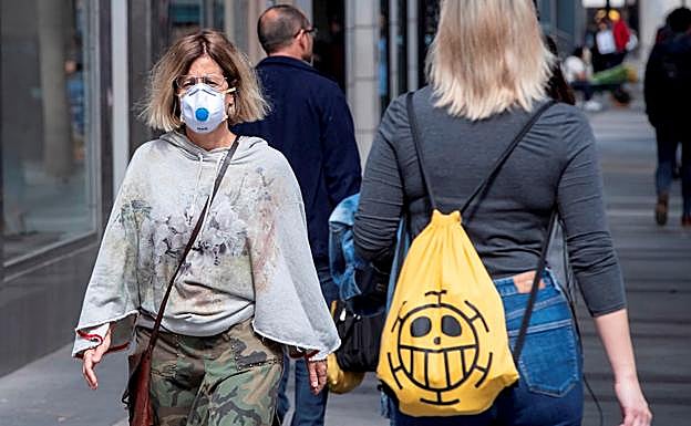 Baja la incidencia pero se mantiene la presión hospitalaria mientras aumentan los fallecidos