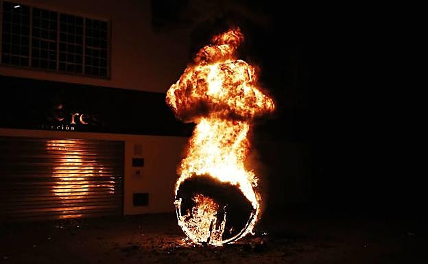 Galería. Protesta de los trabajadores de LM tras conocerse la ruptura de las negociaciones. 