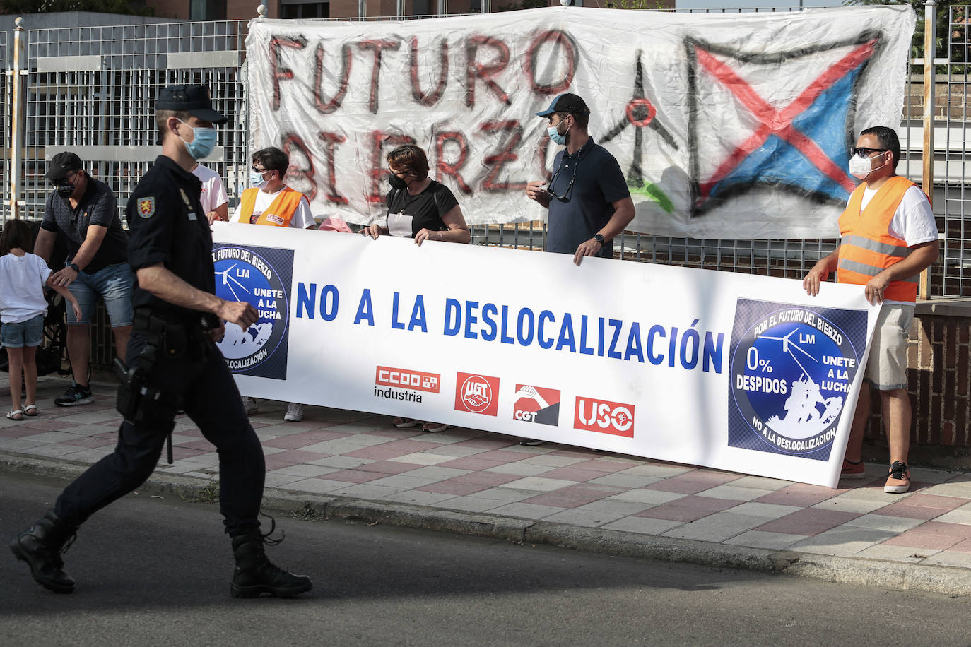 La institución se reúne con las partes en busca de un acuerdo laboral.