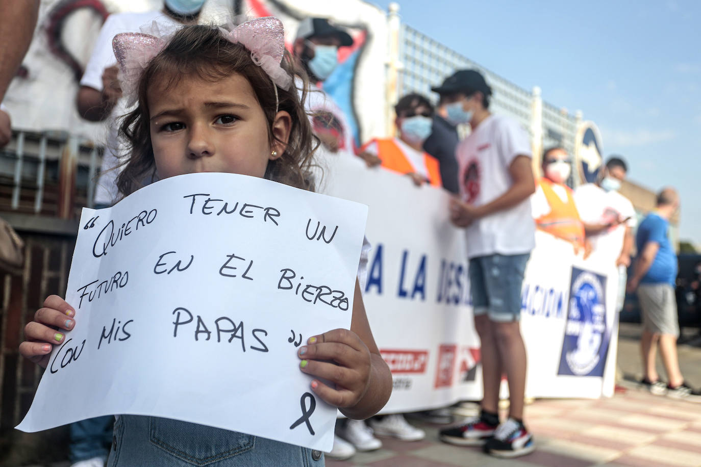 La institución se reúne con las partes en busca de un acuerdo laboral.