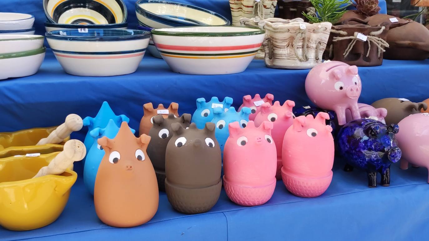 La feria artesana se celebra estos días en la ciudad leonesa.