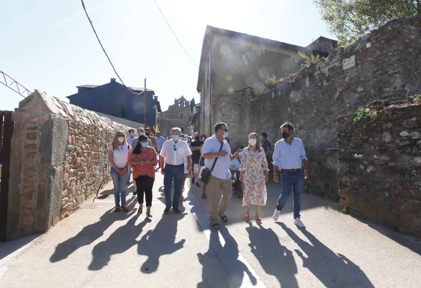 Fotos: Visita de Ana Pastor a Villafranca del Bierzo