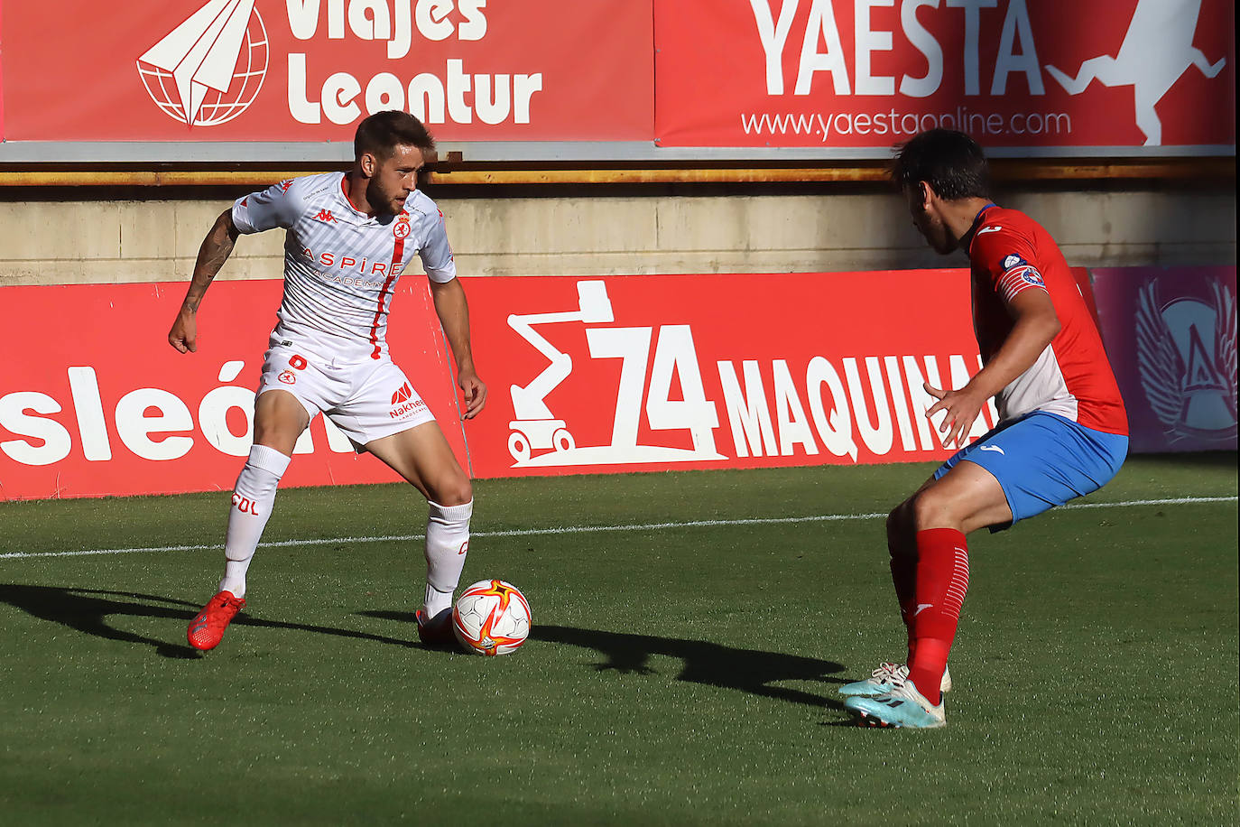 El conjunto leonés disputó su sexto y penúltimo amistoso de pretemporada ante el UD Llanera en el Reino de León.