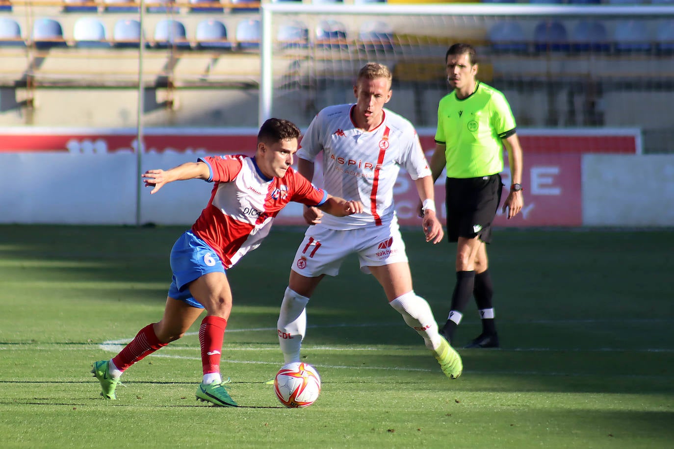 El conjunto leonés disputó su sexto y penúltimo amistoso de pretemporada ante el UD Llanera en el Reino de León.